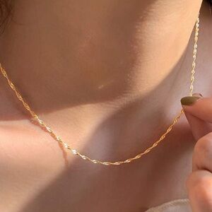 ⚠️Clearance Elegant Gold Twisted Chain Necklace